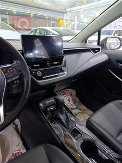 تۆیۆتا کۆرۆلا